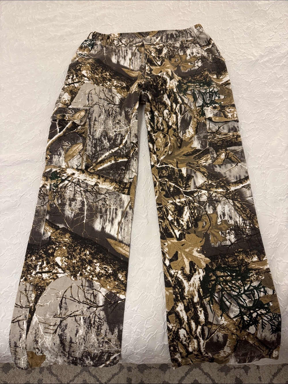 Women’s Camo Cargo pants in Brown/Green/Tan